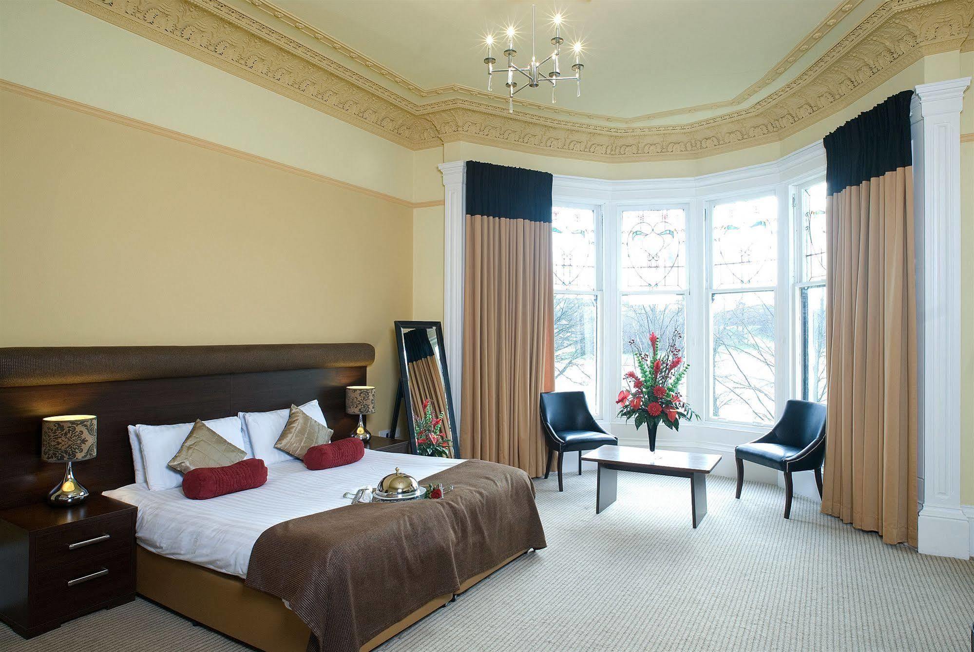 Number 10 Hotel Glasgow Exterior photo